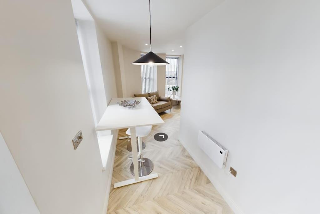 2 Bed Penthouse In The Heart Of Leeds City Centre Near Arenaアパートメント エクステリア 写真